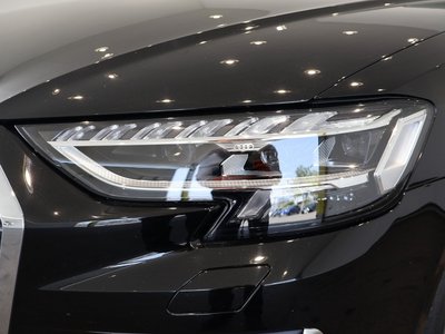 صورة 9 لـ 2024 AUDI S8