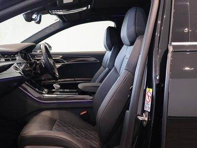 2024 AUDI S8 — миниатюра 17