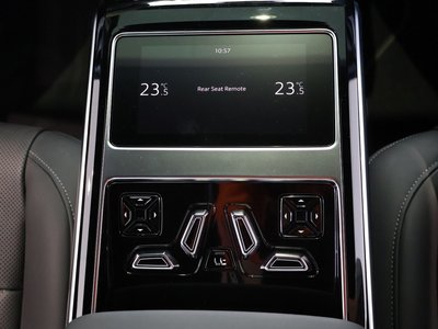 2024 AUDI S8 — миниатюра 29