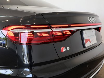 صورة 10 لـ 2024 AUDI S8