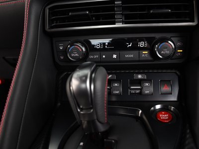 صورة مصغرة 18 لـ 2024 Nissan GT-R