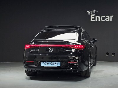 MERCEDES-BENZ EQS - 3