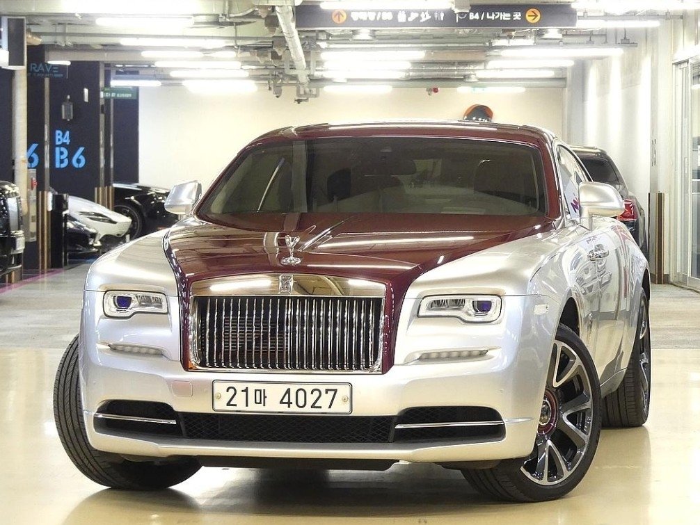 ROLLS ROYCE WRAITH - View 1