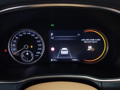 GENESIS GV80 - 8