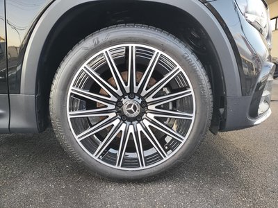 MERCEDES-BENZ GLB - 2