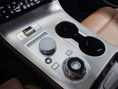 2024 Genesis GV70 — миниатюра 12