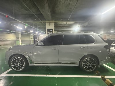 BMW X7 - 4
