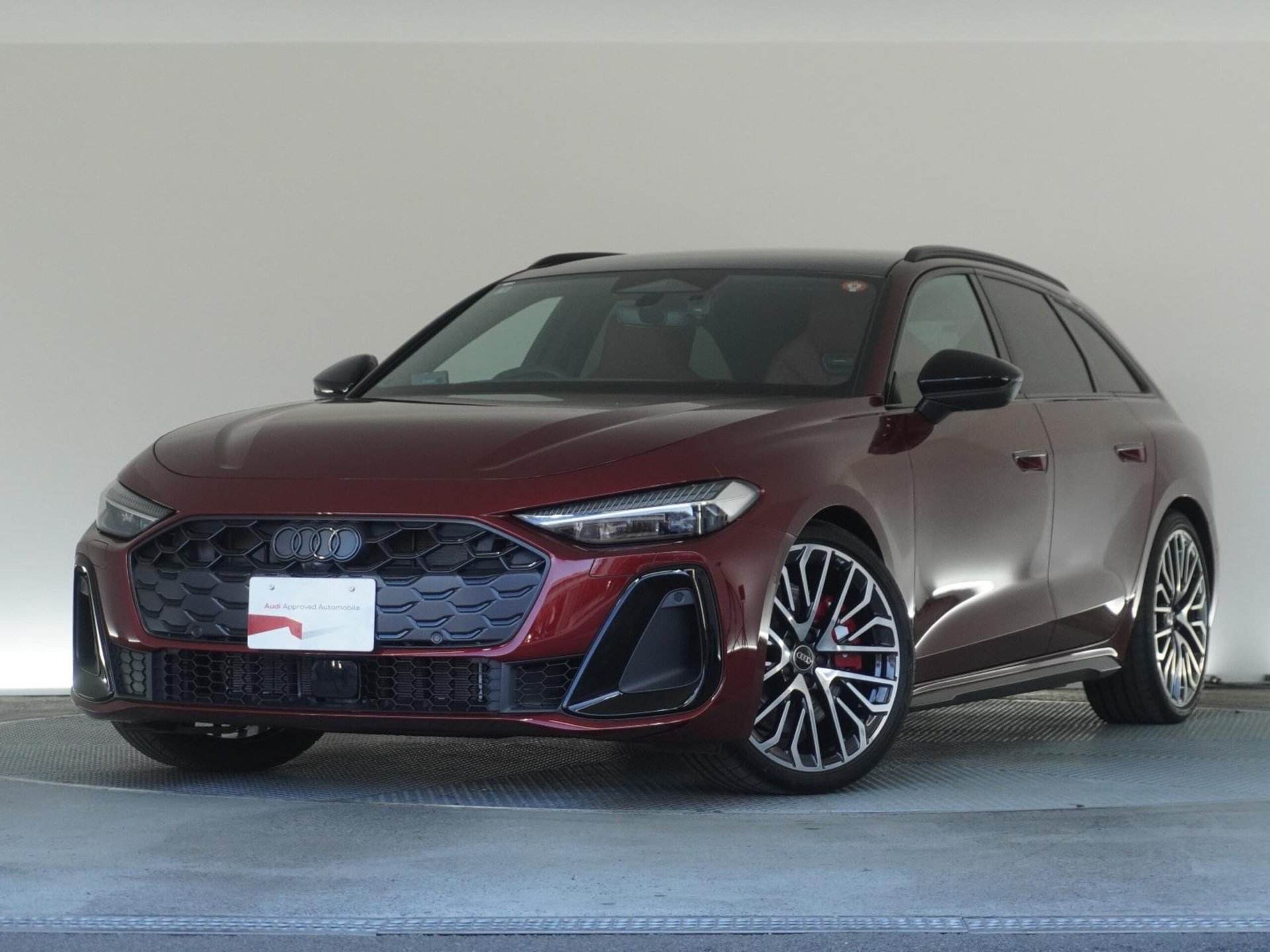 AUDI S5 AVANT - View 1