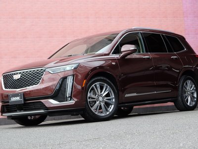 CADILLAC XT6 - 9