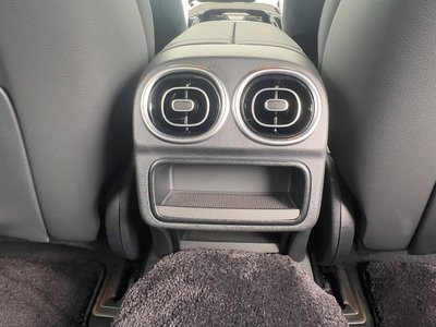 صورة مصغرة 26 لـ 2025 Mercedes-BENZ C-CLASS