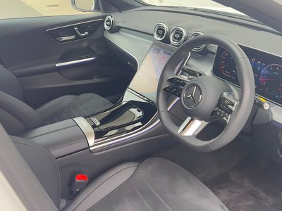 2025 Mercedes-BENZ C-CLASS 照片 9