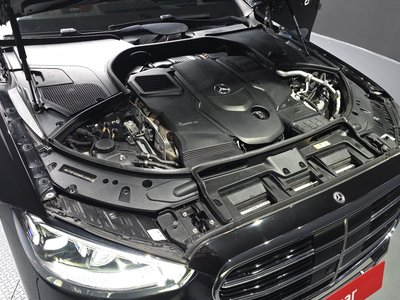 MERCEDES-BENZ S-CLASS - 7