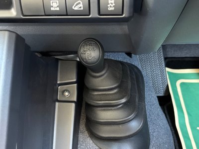 2025 Toyota LAND CRUISER 70 缩略图 21
