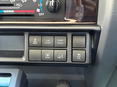 2025 Toyota LAND CRUISER 70 缩略图 18