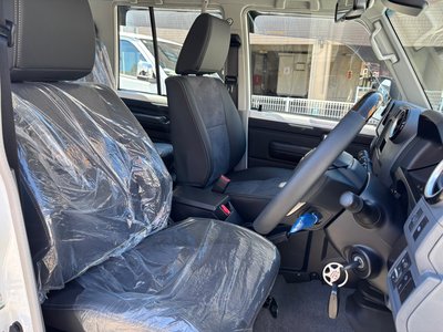 2025 Toyota LAND CRUISER 70 缩略图 13