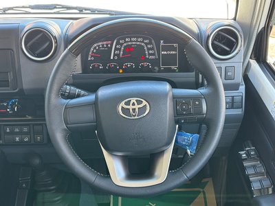 2025 Toyota LAND CRUISER 70 缩略图 14
