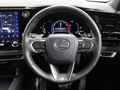 صورة مصغرة 6 لـ 2024 Lexus RX