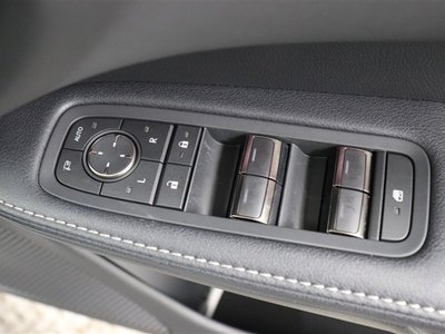 صورة مصغرة 40 لـ 2024 Lexus RX