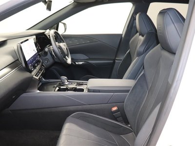 صورة مصغرة 22 لـ 2024 Lexus RX
