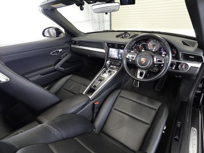 PORSCHE 911 - 4