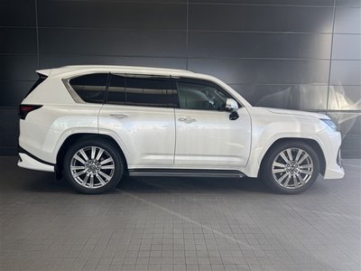 LEXUS LX - 4
