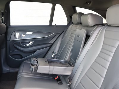 MERCEDES-BENZ E-CLASS - 8