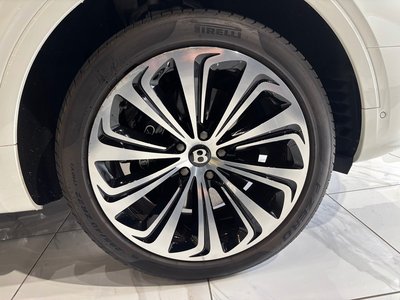 2023 Bentley BENTAYGA — миниатюра 45