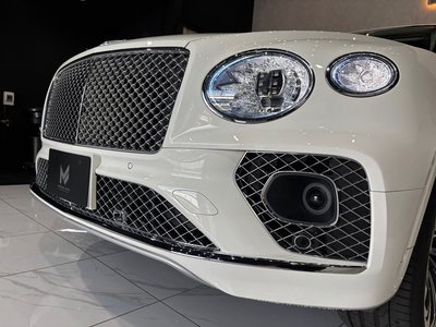 2023 Bentley BENTAYGA — миниатюра 12