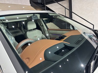 2023 Bentley BENTAYGA — миниатюра 36