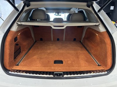 2023 Bentley BENTAYGA — миниатюра 57