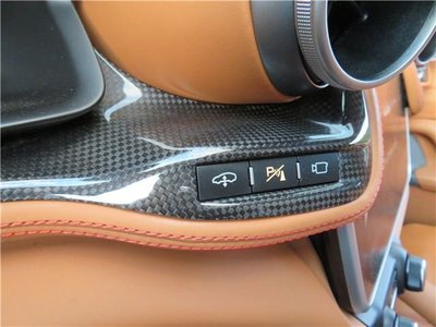 2019 Ferrari GTC4 LUSSO thumbnail 33