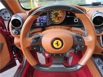 2019 Ferrari GTC4 LUSSO thumbnail 23