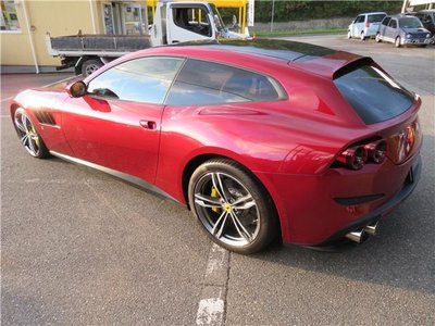 2019 Ferrari GTC4 LUSSO photo 8