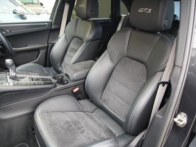 صورة مصغرة 36 لـ 2021 Porsche MACAN