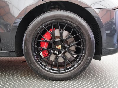 صورة مصغرة 50 لـ 2021 Porsche MACAN