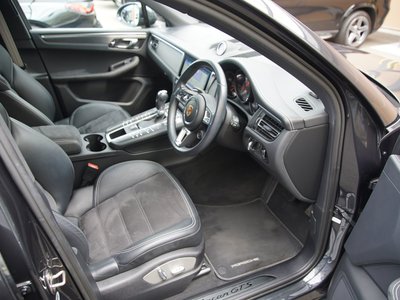 2021 Porsche MACAN 照片 10