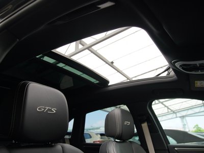 صورة مصغرة 26 لـ 2021 Porsche MACAN