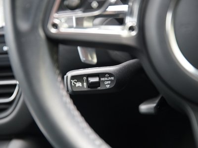 صورة مصغرة 17 لـ 2021 Porsche MACAN