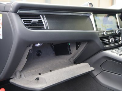 صورة مصغرة 40 لـ 2021 Porsche MACAN