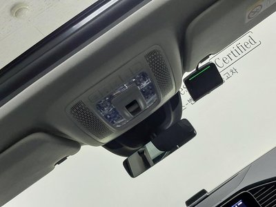 2025 Mercedes-BENZ GLE 缩略图 17