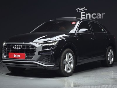 2021 AUDI Q8 照片 1