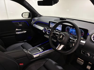 2026 Mercedes-BENZ GLB 照片 2