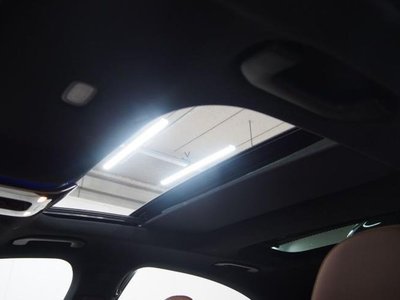 MERCEDES-BENZ E-CLASS - 10