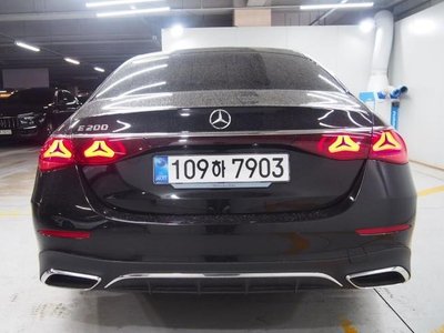 MERCEDES-BENZ E-CLASS - 5
