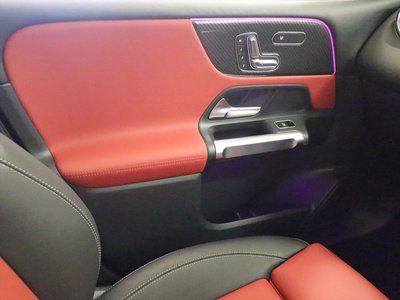 2023 Mercedes-BENZ GLB — миниатюра 16