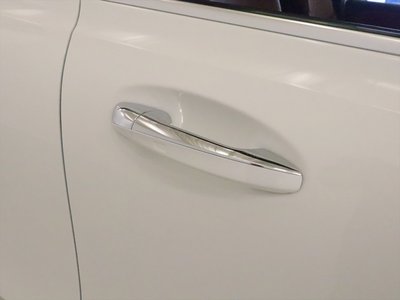 2023 Mercedes-BENZ GLB — миниатюра 12