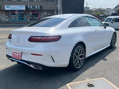 MERCEDES-BENZ E-CLASS - 2