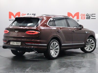 صورة 2 لـ 2021 Bentley BENTAYGA