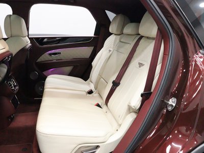 صورة 8 لـ 2021 Bentley BENTAYGA
