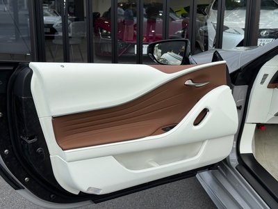 2026 Lexus LC CONVERTIBLE — миниатюра 75